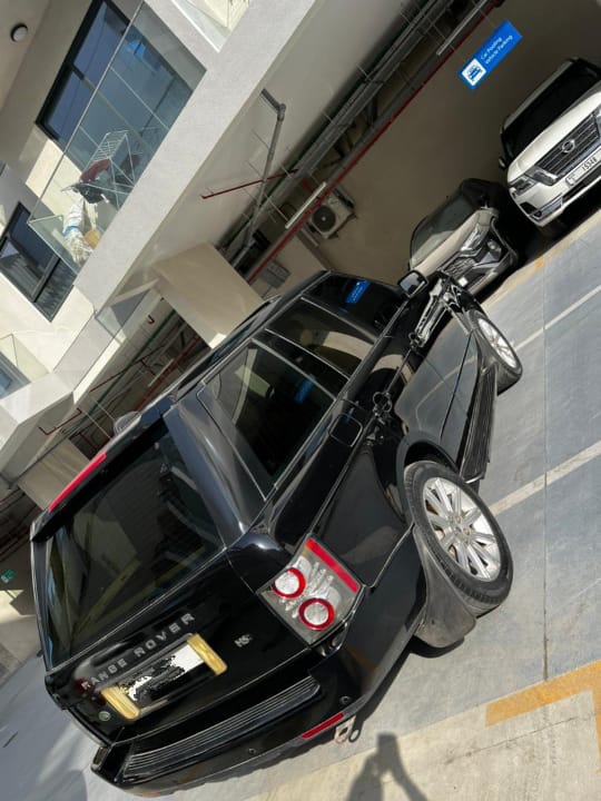 黑色的 路虎 揽胜 HSE 2007